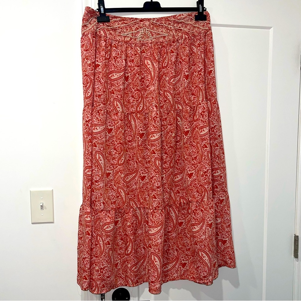ZARA maxi printed skirt with beating in the front